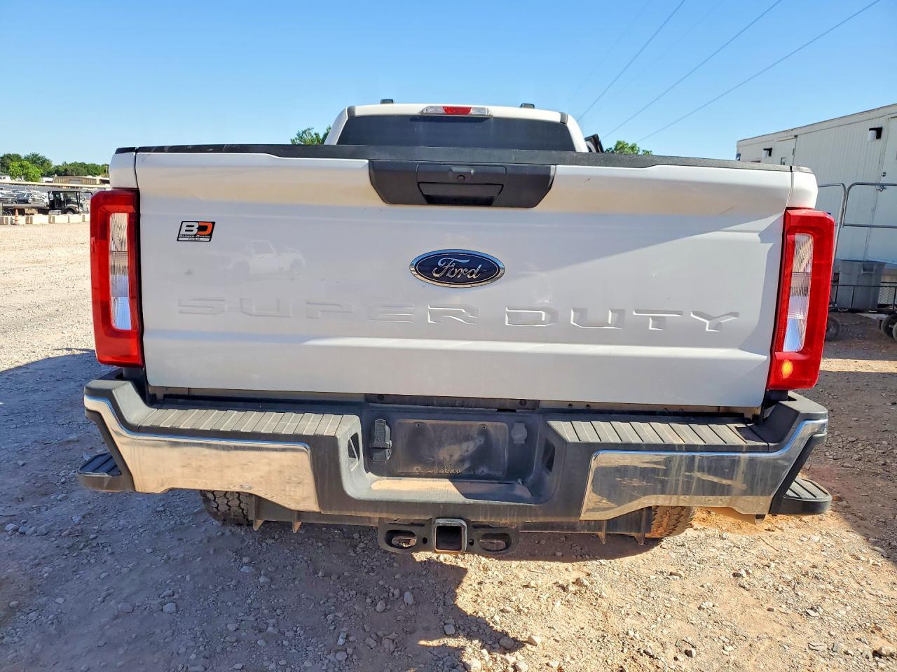 2024 Ford F250 Super Duty - Image 6