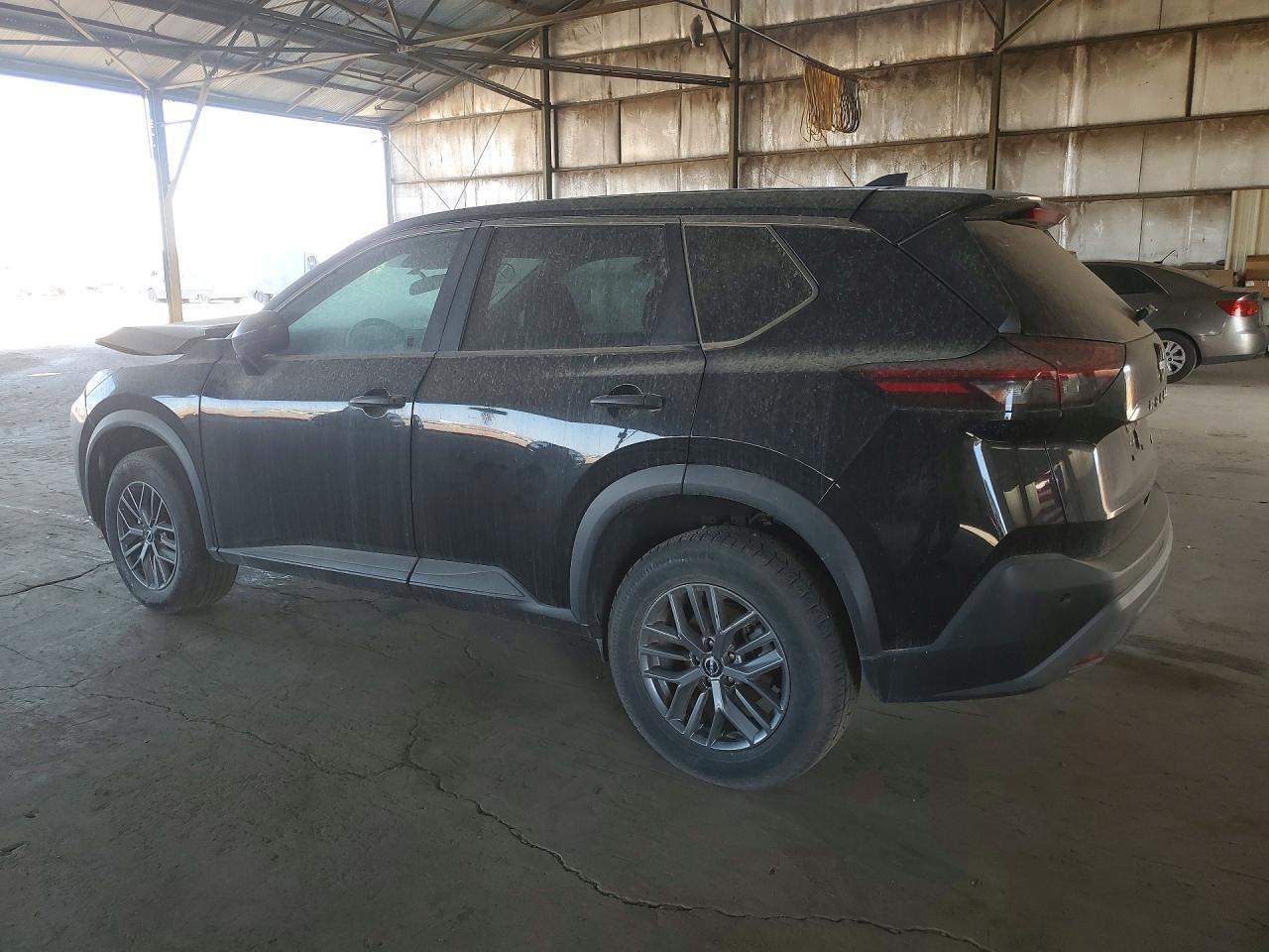 2023 Nissan Rogue S - Image 2