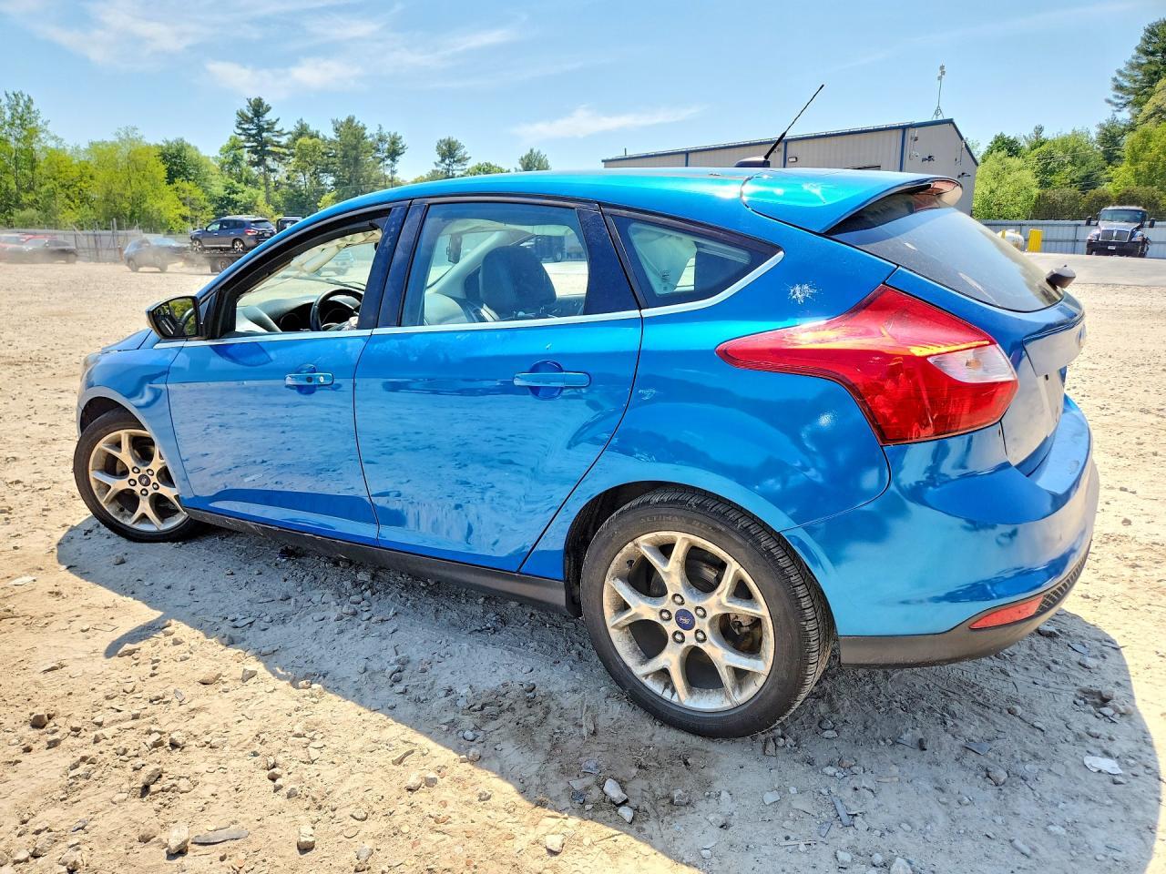 2013 Ford Focus Titanium - Image 2