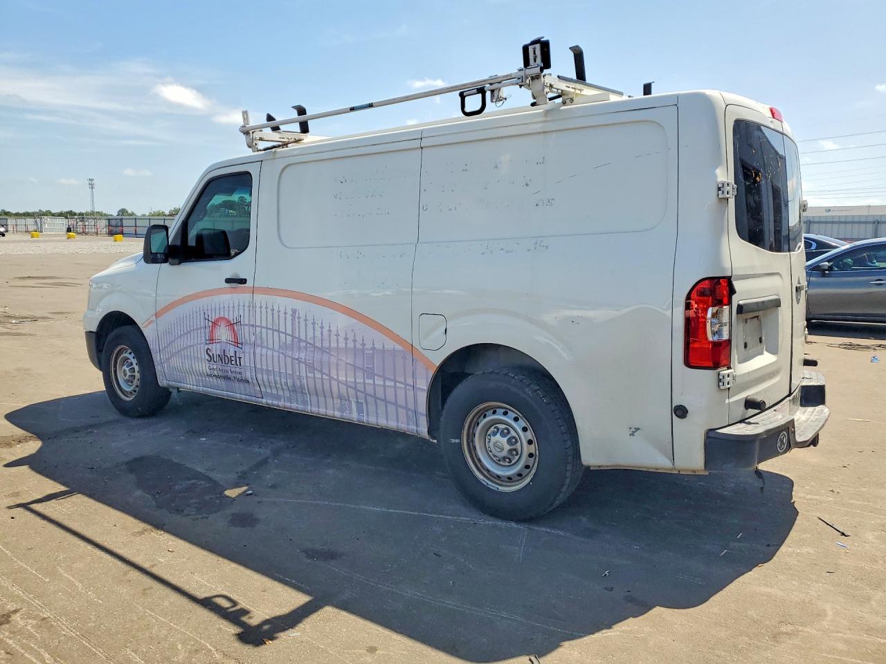 2016 Nissan Nv 1500 S - Фото 2