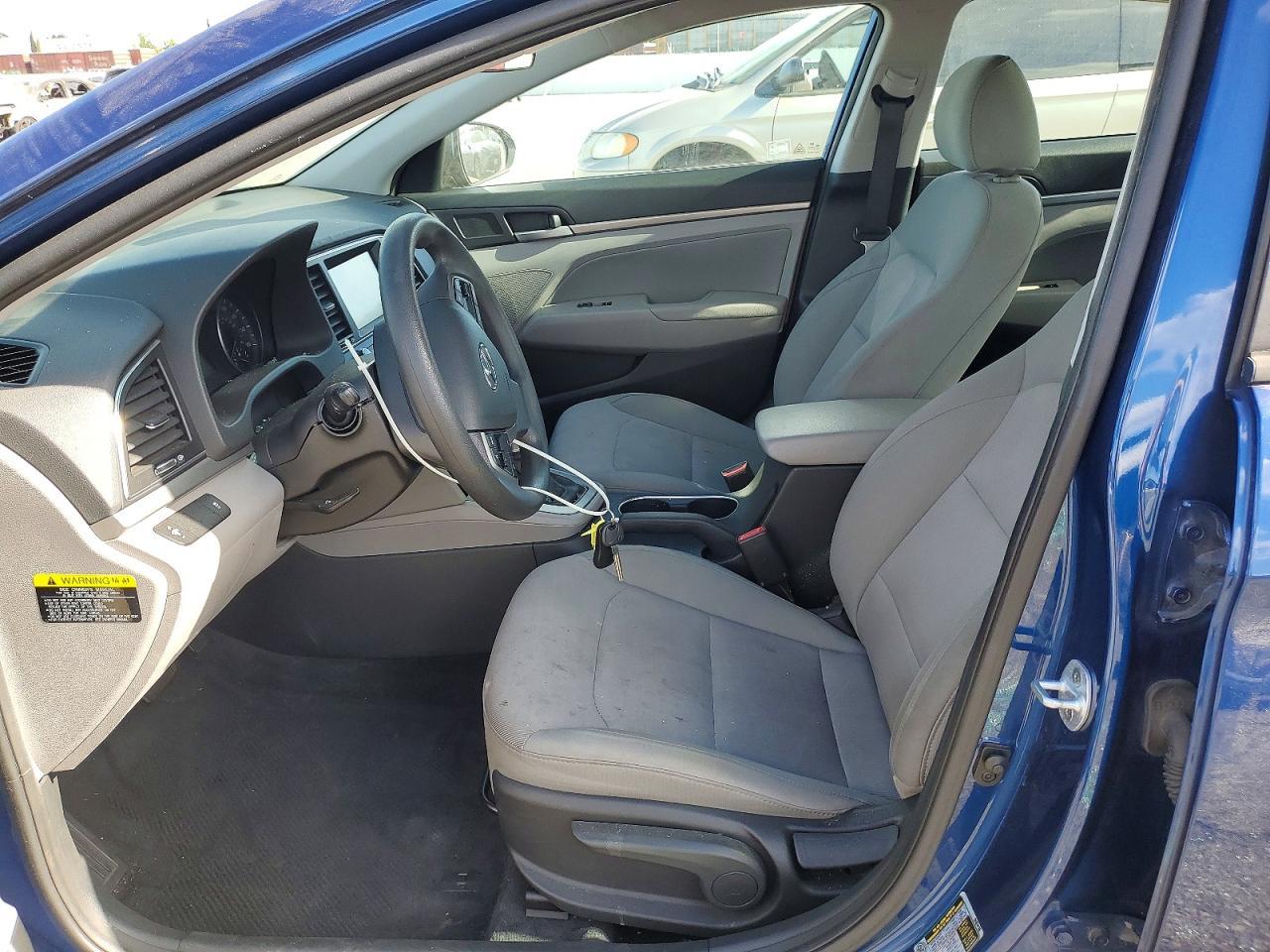 2017 Hyundai Elantra Se - Image 7