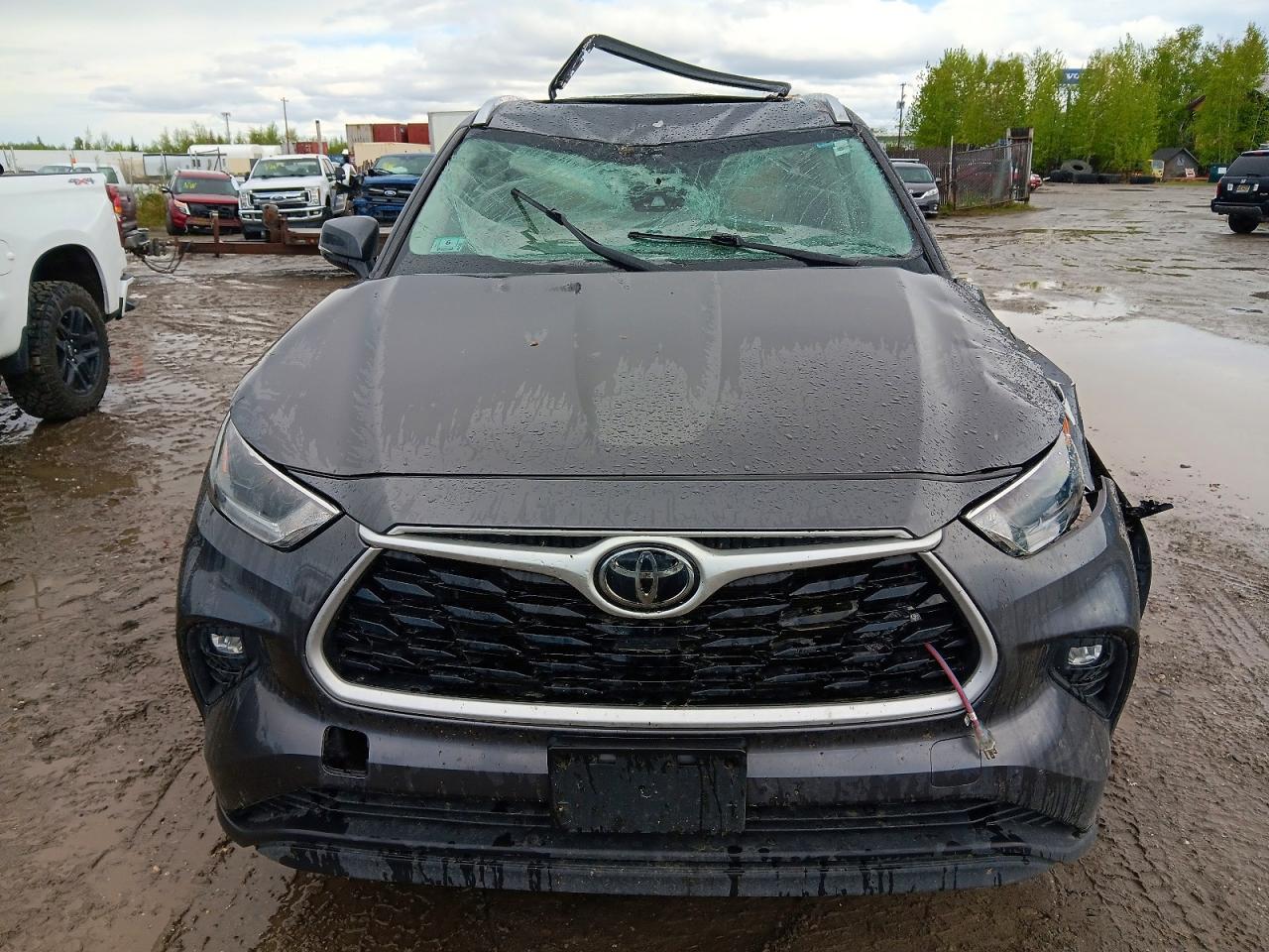 2021 Toyota Highlander Xle - Image 5