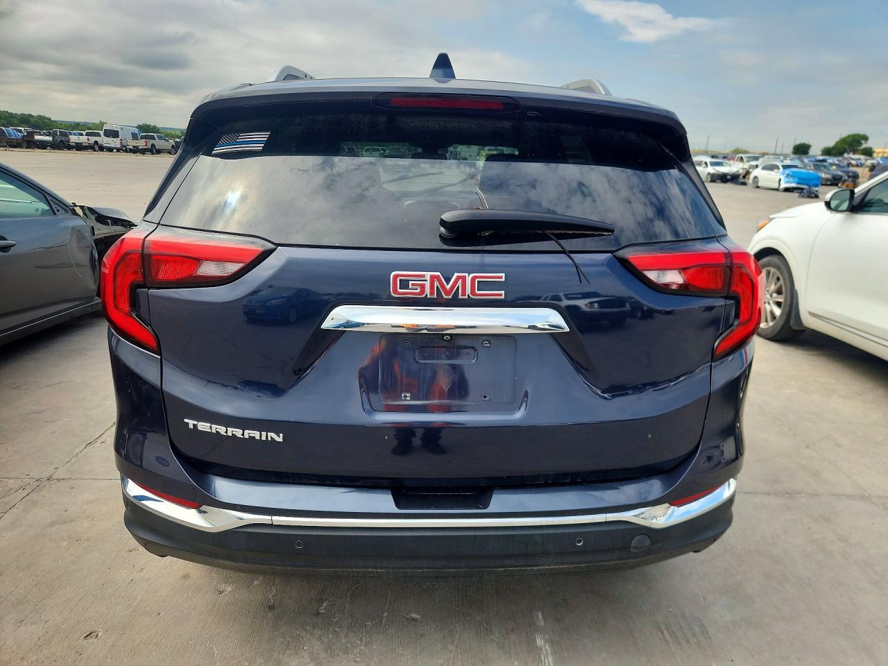 2019 GMC Terrain Slt - Image 6