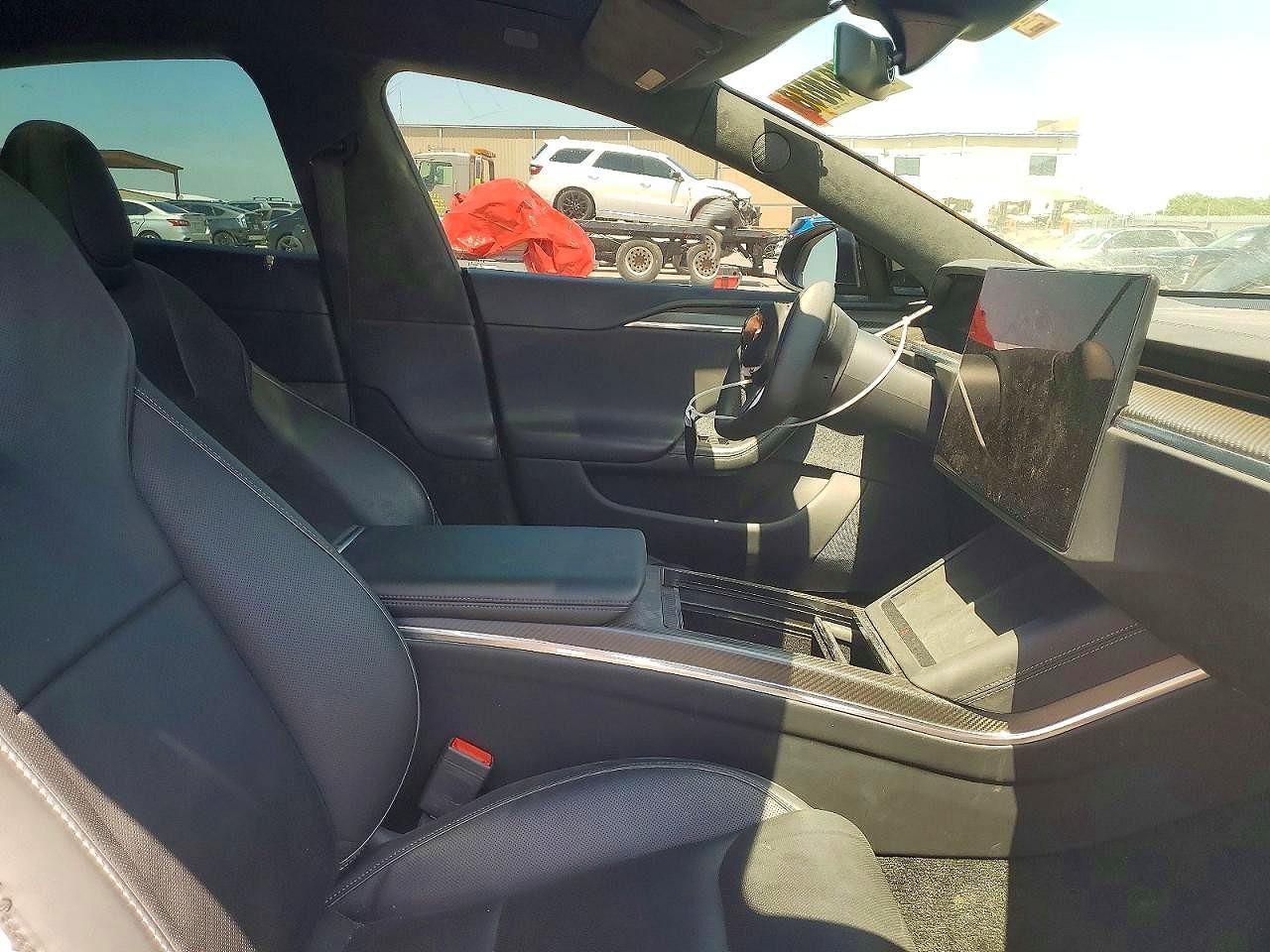 2022 Tesla Model S - Фото 7