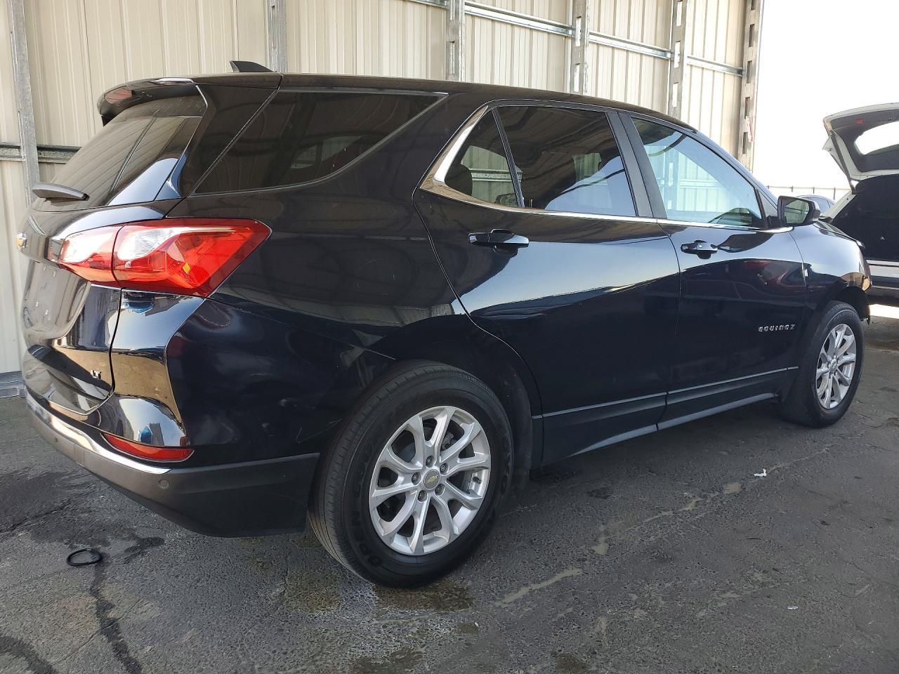 2021 Chevrolet Equinox Lt - Image 3