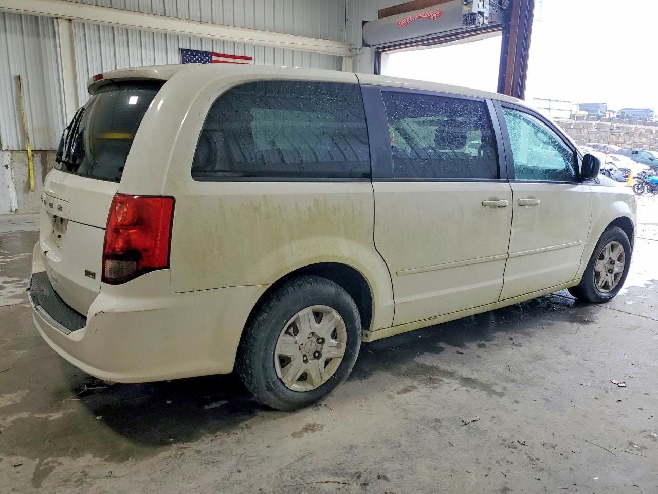 2012 Dodge Grand Caravan Se - Image 3