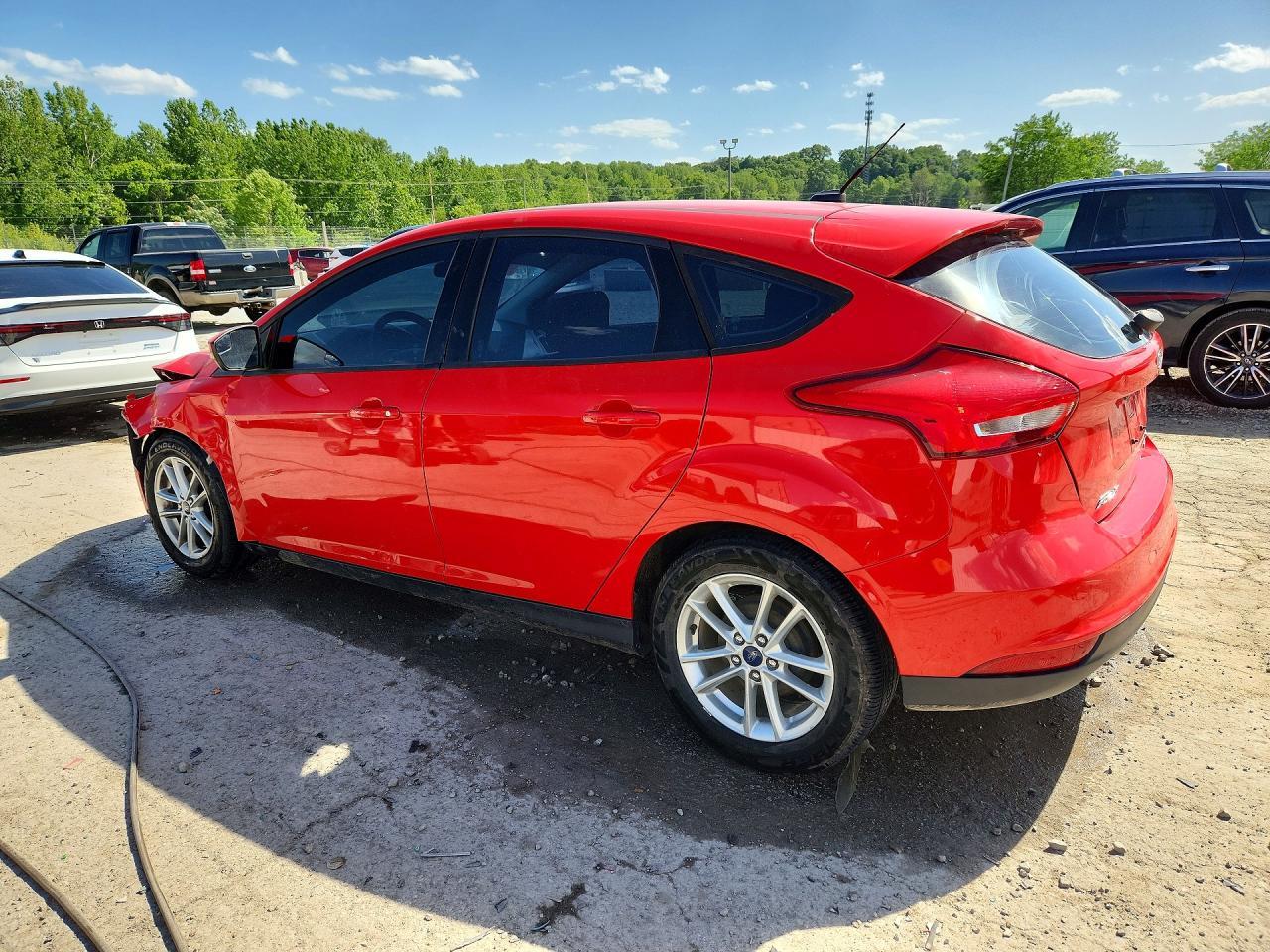 2015 Ford Focus Se - Image 2