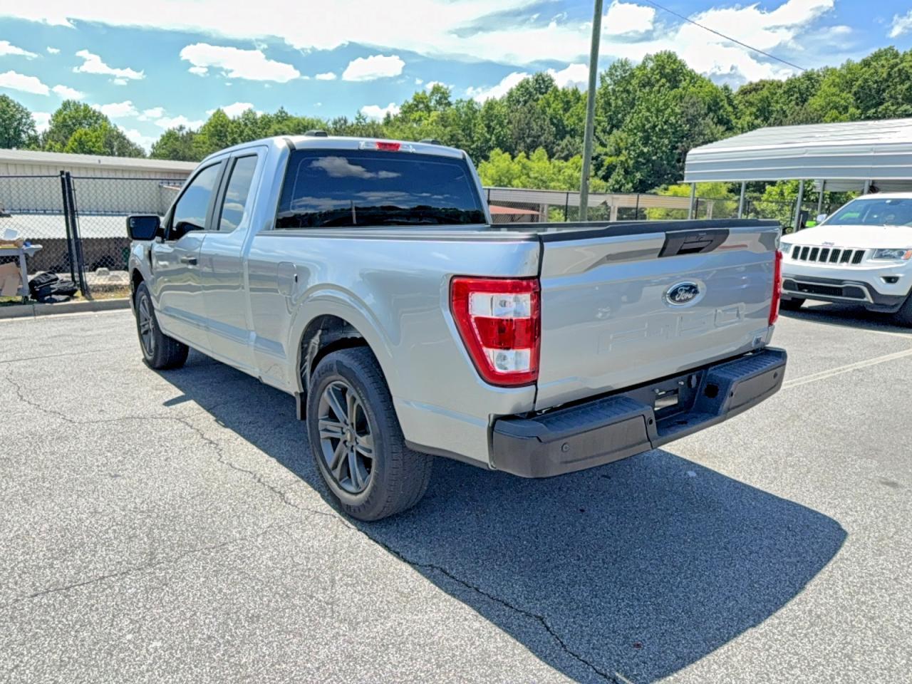 2023 Ford F150 Super Cab - Фото 3