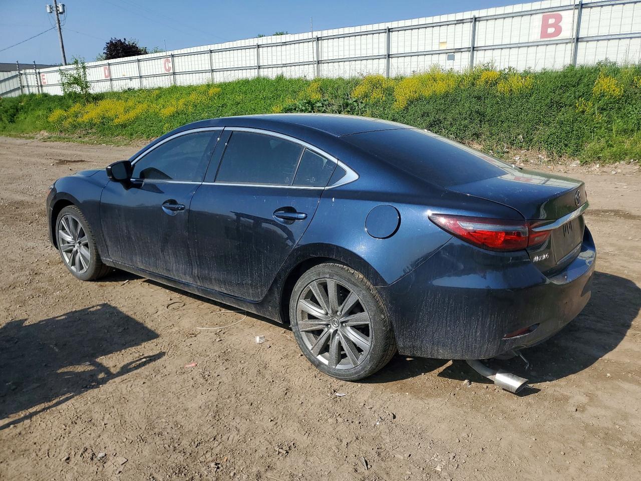 2020 Mazda 6 Touring - Image 2