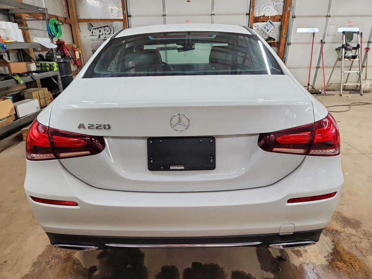 2019 Mercedes-Benz A 220 - Фото 6