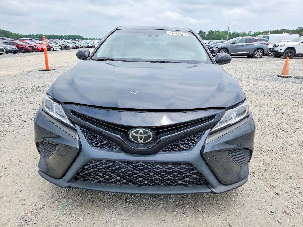 2018 Toyota Camry Se - Фото 5