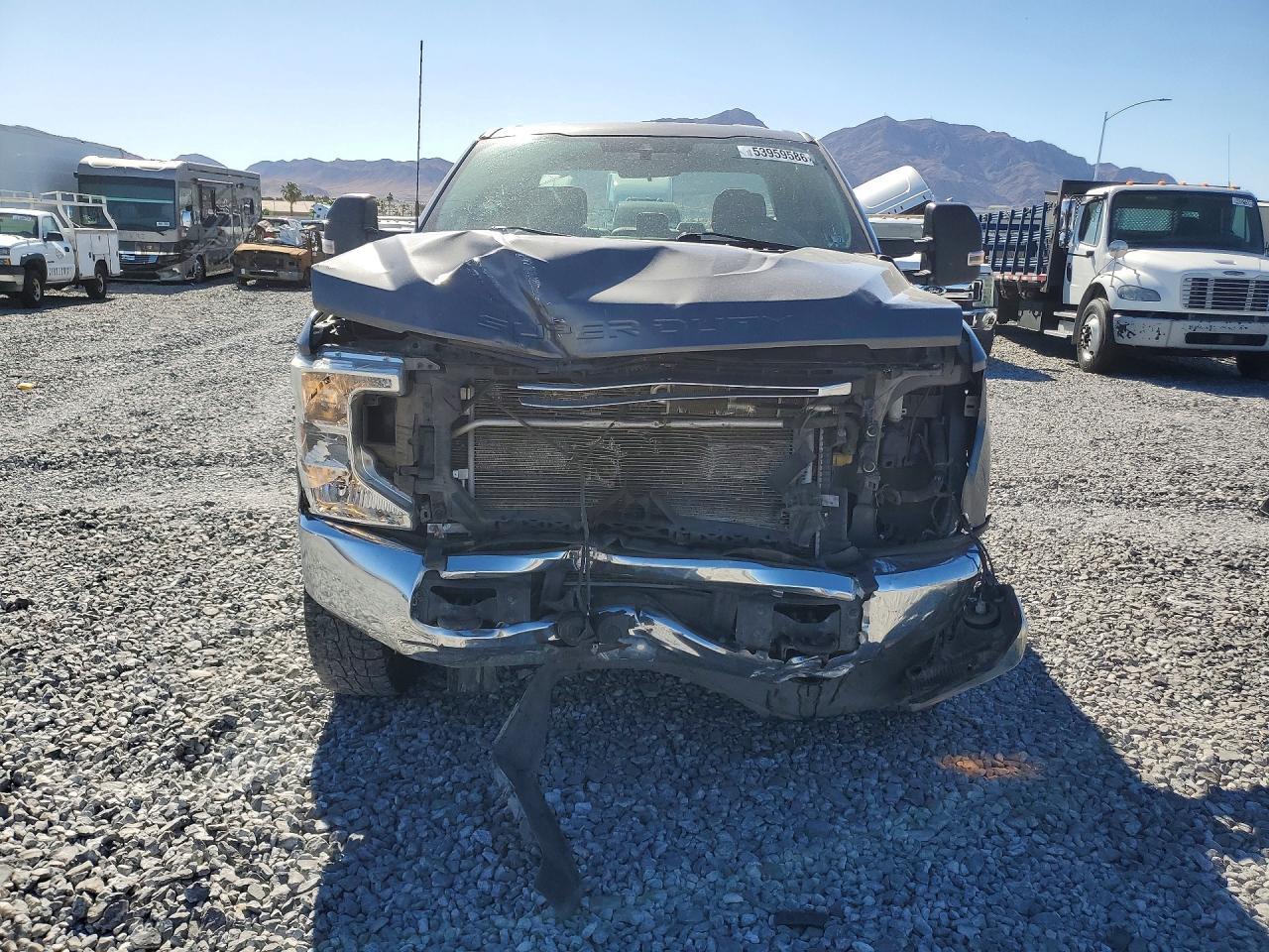 2022 Ford F250 Super Duty - Фото 5