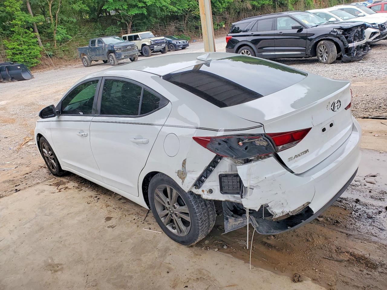 2017 Hyundai Elantra Value Edition - Фото 2