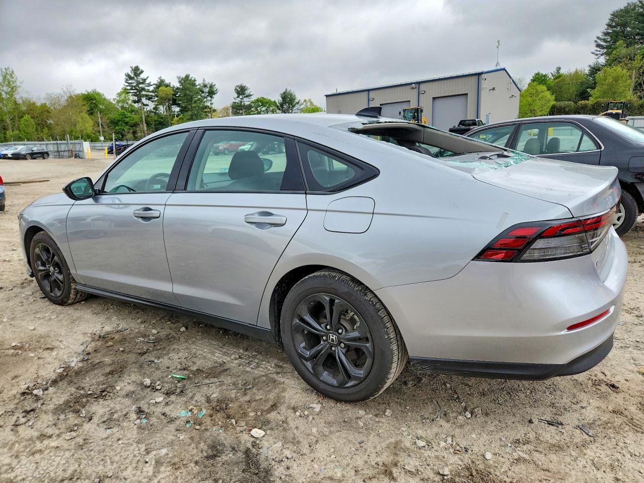 2025 Honda Accord Se - Image 2