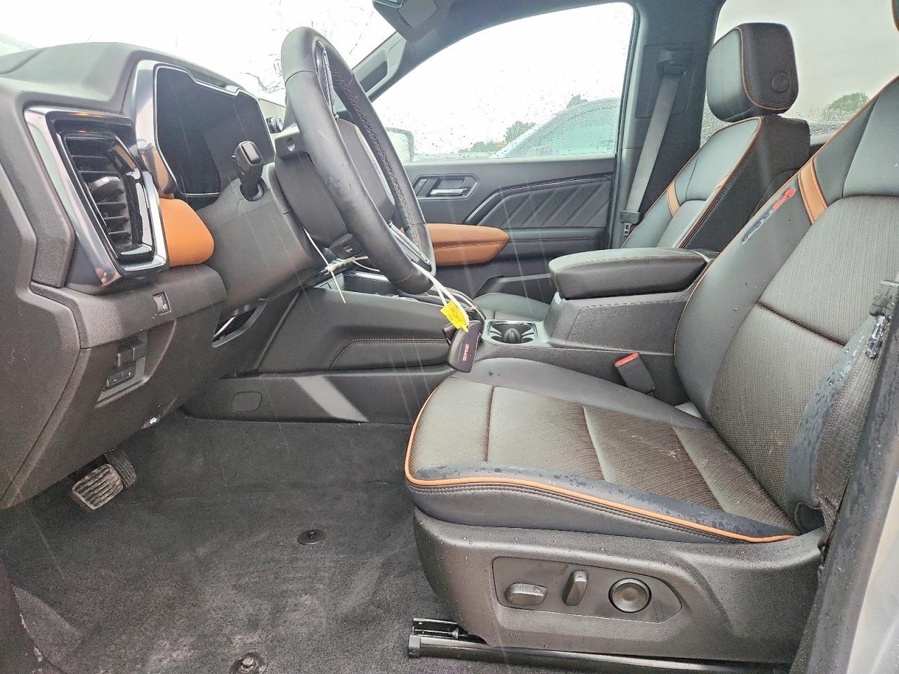2026 GMC Canyon At4 - Фото 7
