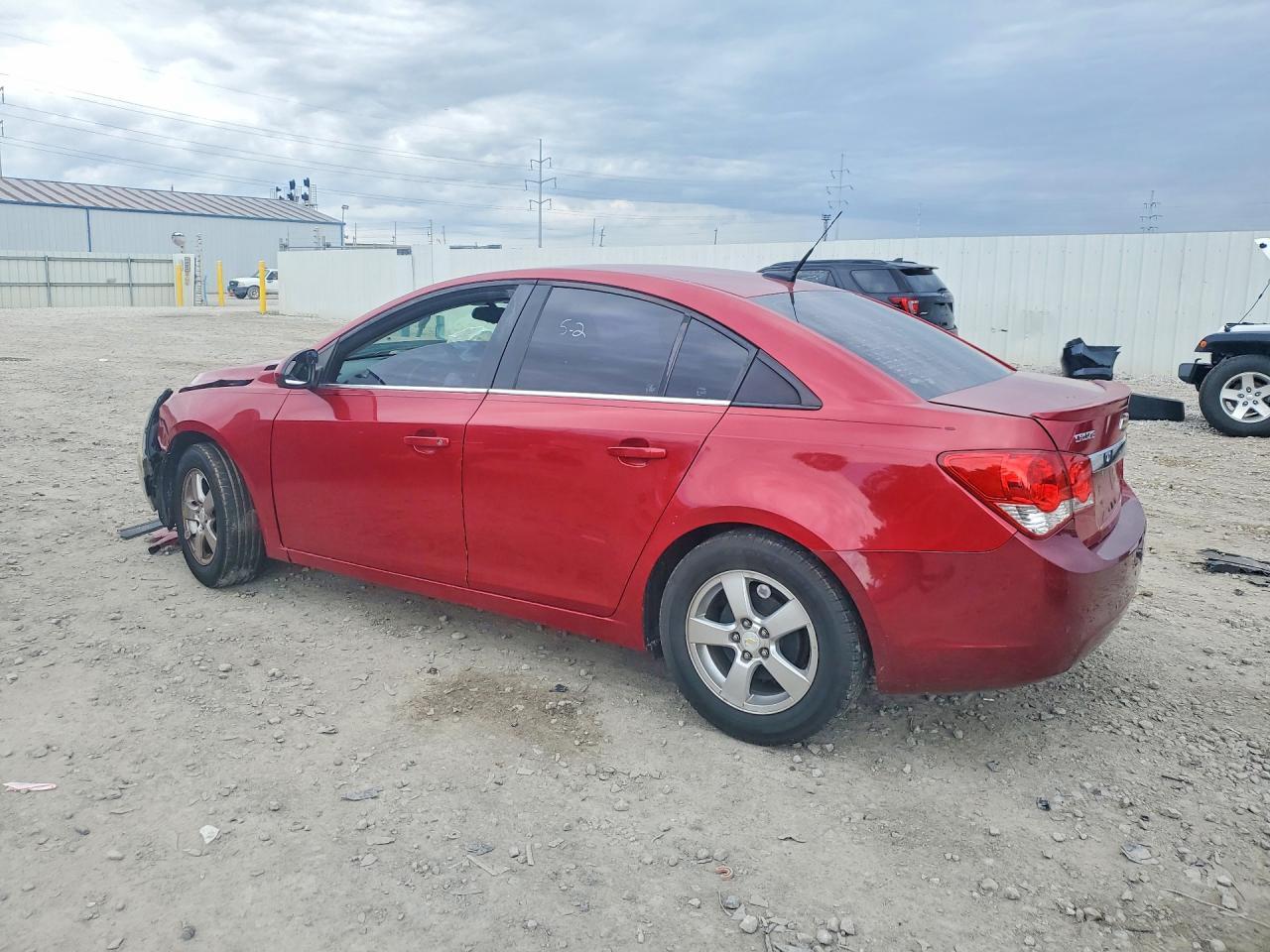 2011 Chevrolet Cruze Lt - Image 2