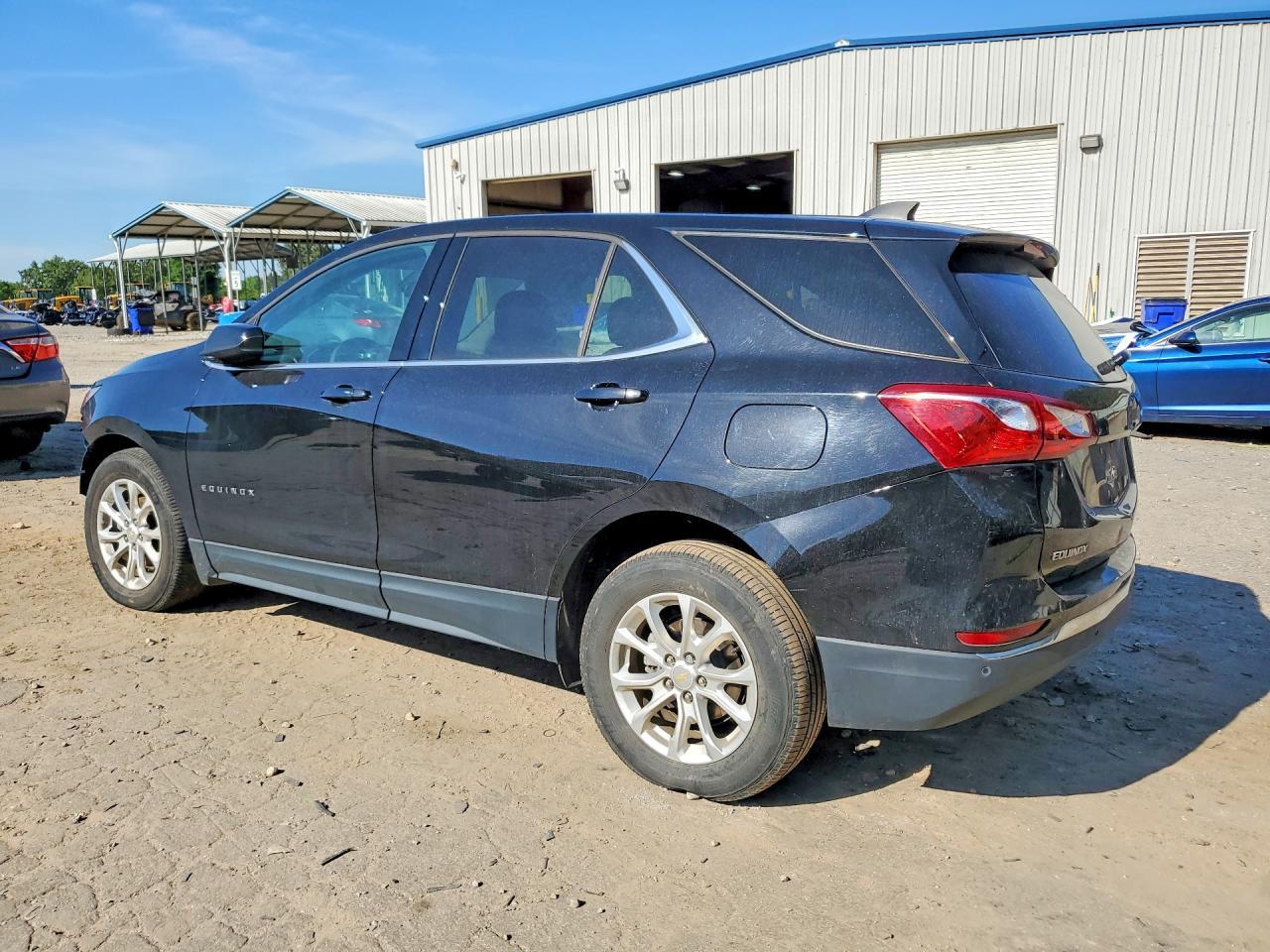 2020 Chevrolet Equinox Lt - Фото 2