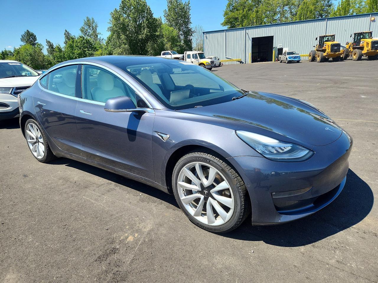 2020 Tesla Model 3 - Image 4