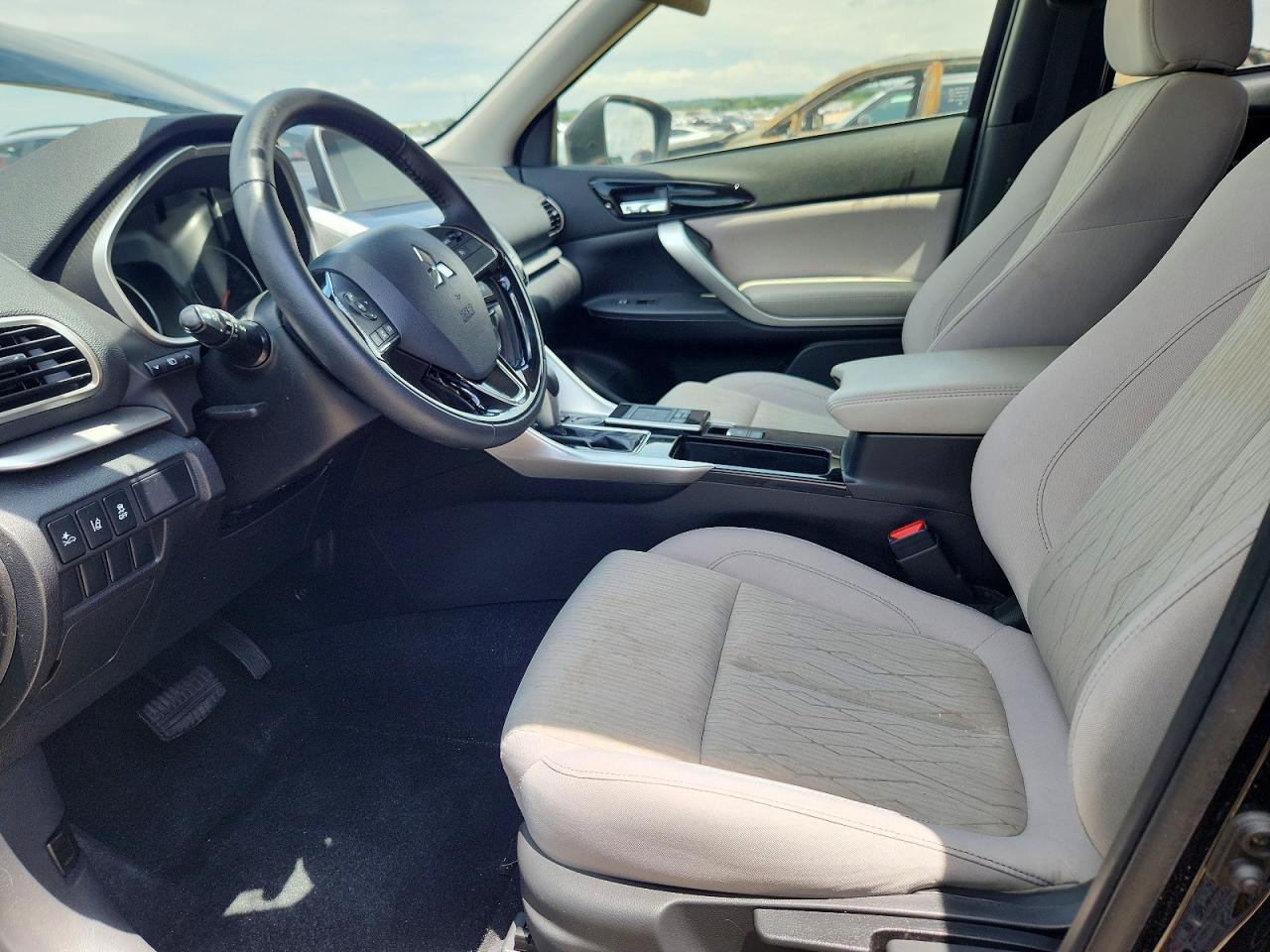2020 Mitsubishi Eclipse Cross - Image 7