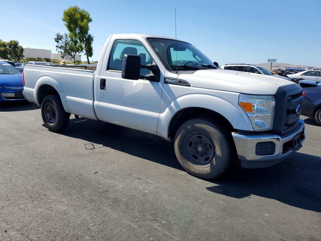 2015 Ford F350 Super Duty - Фото 4