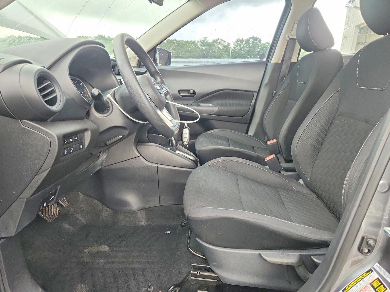 2021 Nissan Kicks S - Image 7