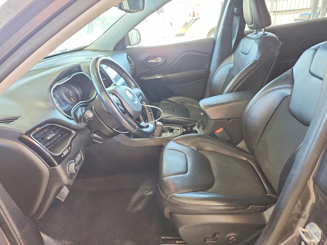 2021 Jeep Cherokee Latitude Plus - Image 7