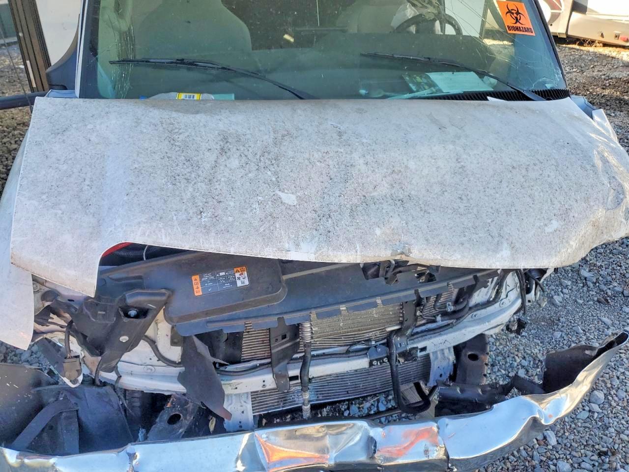 2023 Ford Econoline E450 Super Duty Cutaway Van - Фото 7