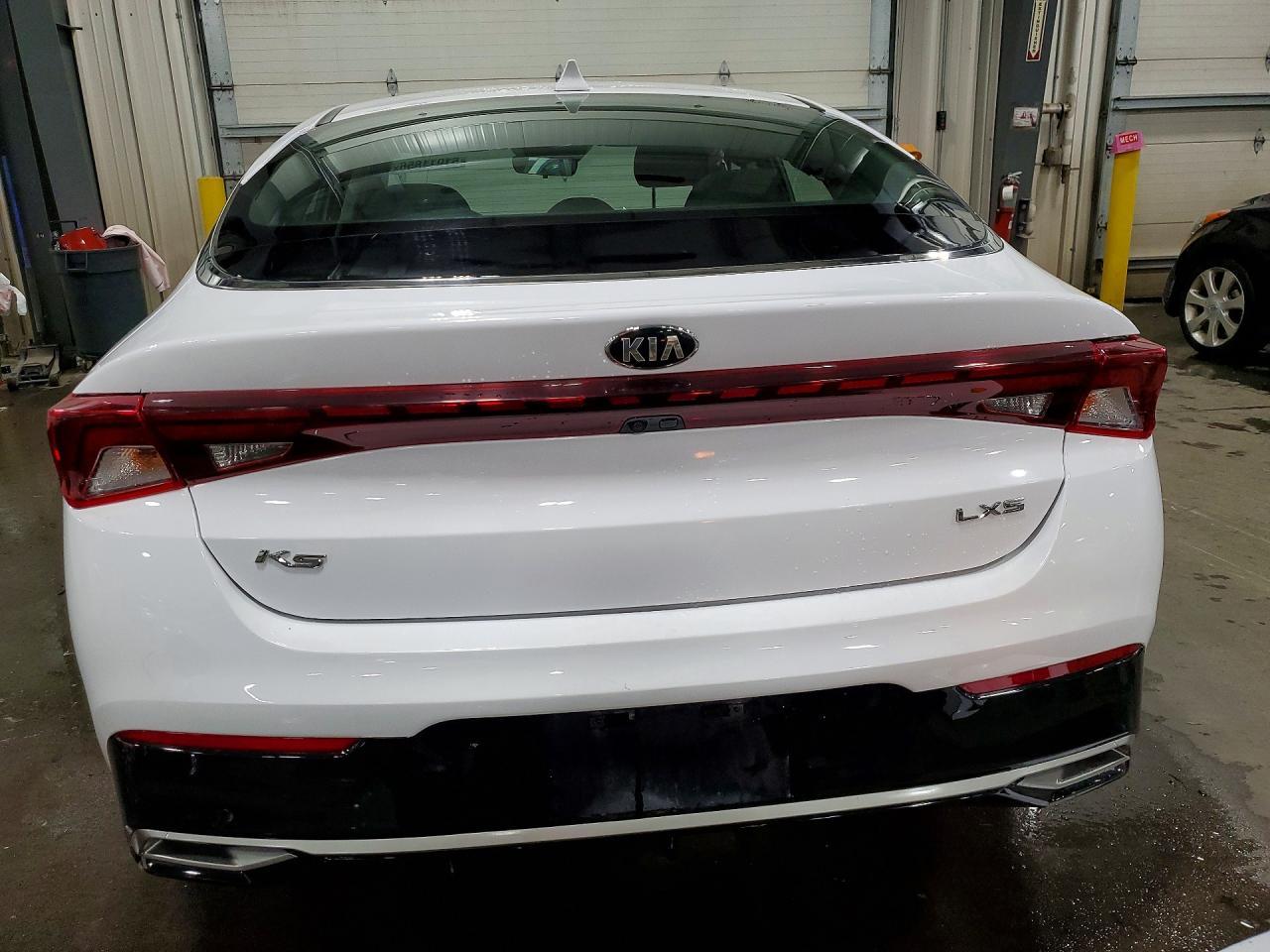 2021 Kia K5 Lxs - Image 6