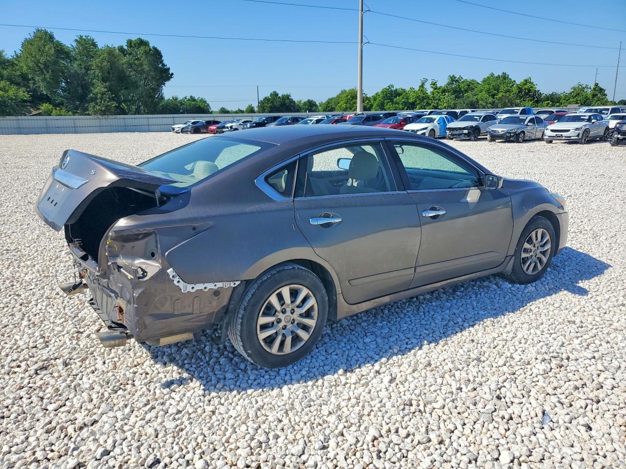 2015 Nissan Altima 2.5 S - Image 3