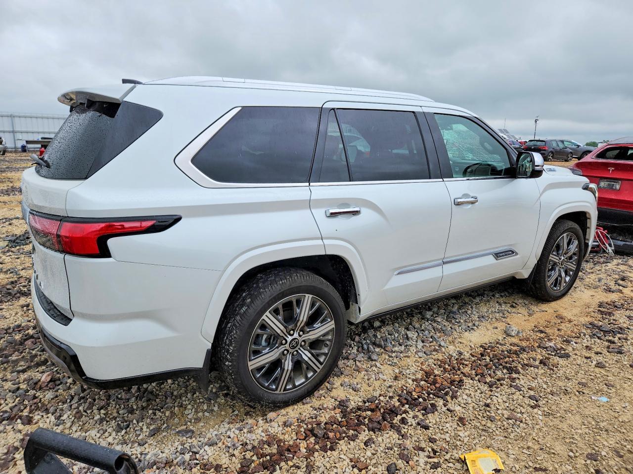 2023 Toyota Sequoia - Image 3