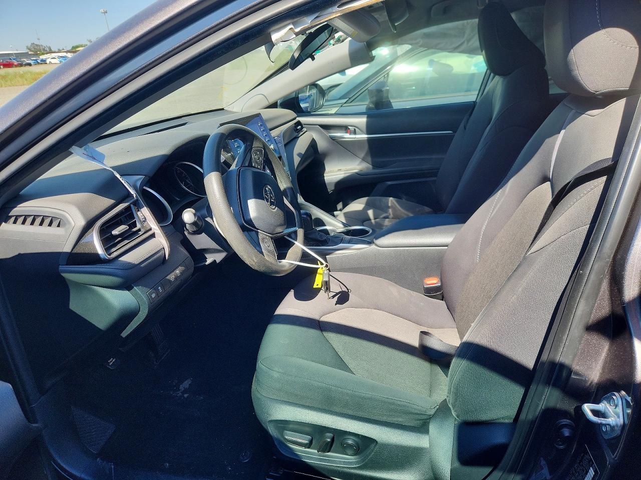2023 Toyota Camry Le - Фото 7