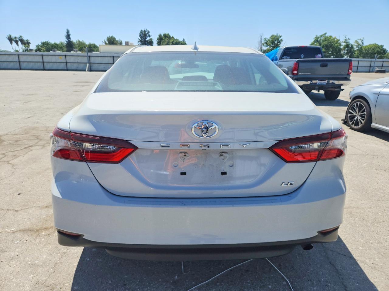 2024 Toyota Camry Le - Image 6