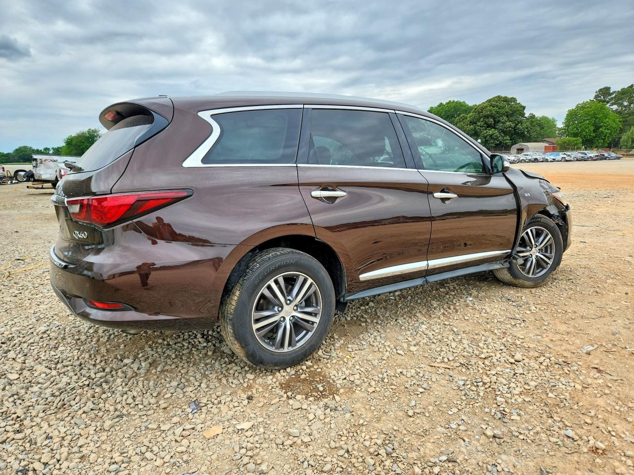 2019 Infiniti Qx60 Luxe - Image 3