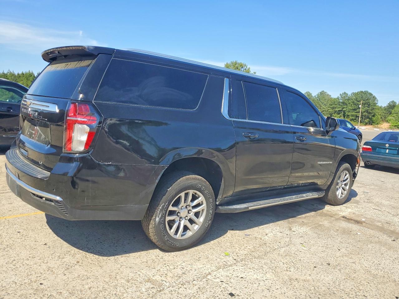 2021 Chevrolet Suburban K1500 Lt - Фото 3