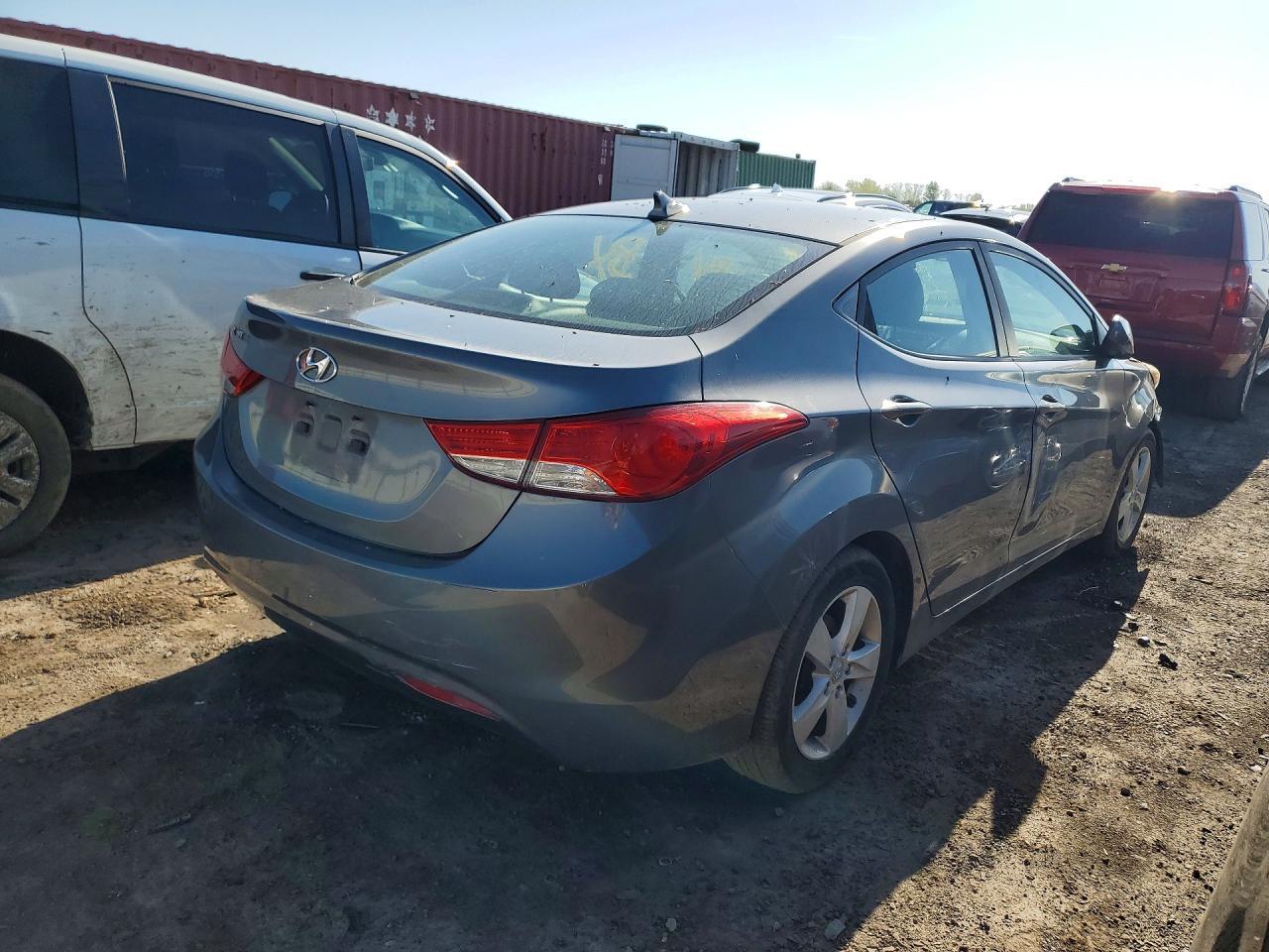 2012 Hyundai Elantra Gls - Image 3