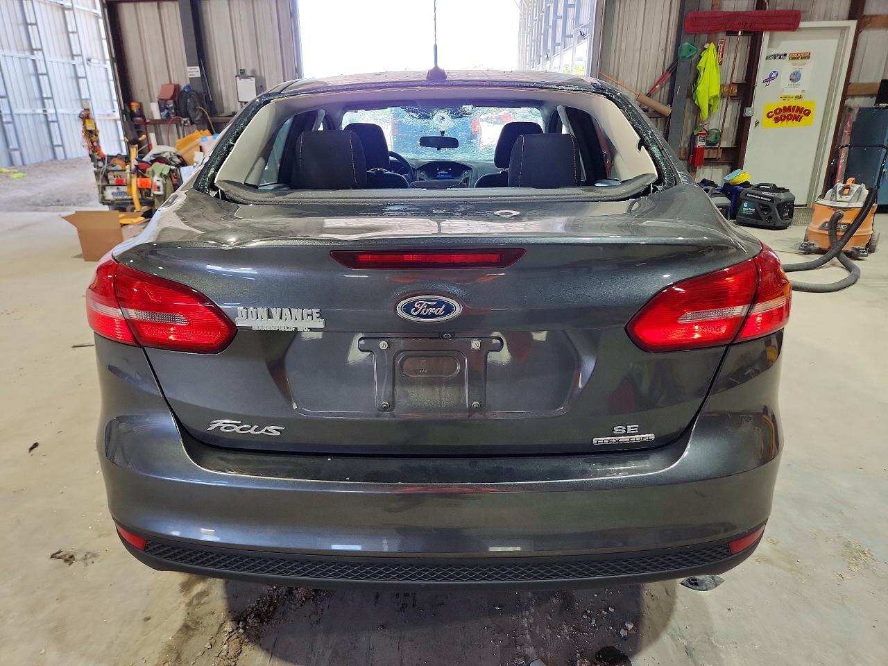 2016 Ford Focus Se - Фото 6