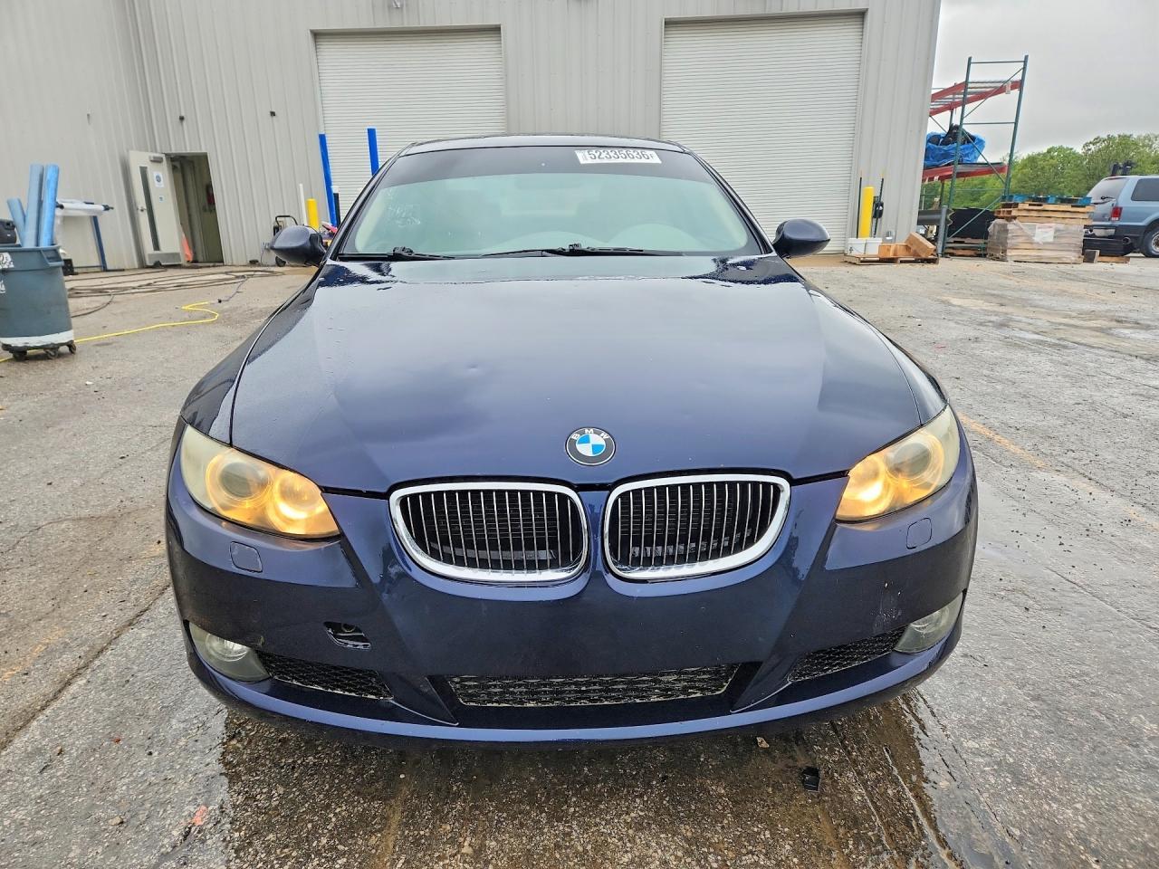 2009 BMW 335 Xi - Image 5