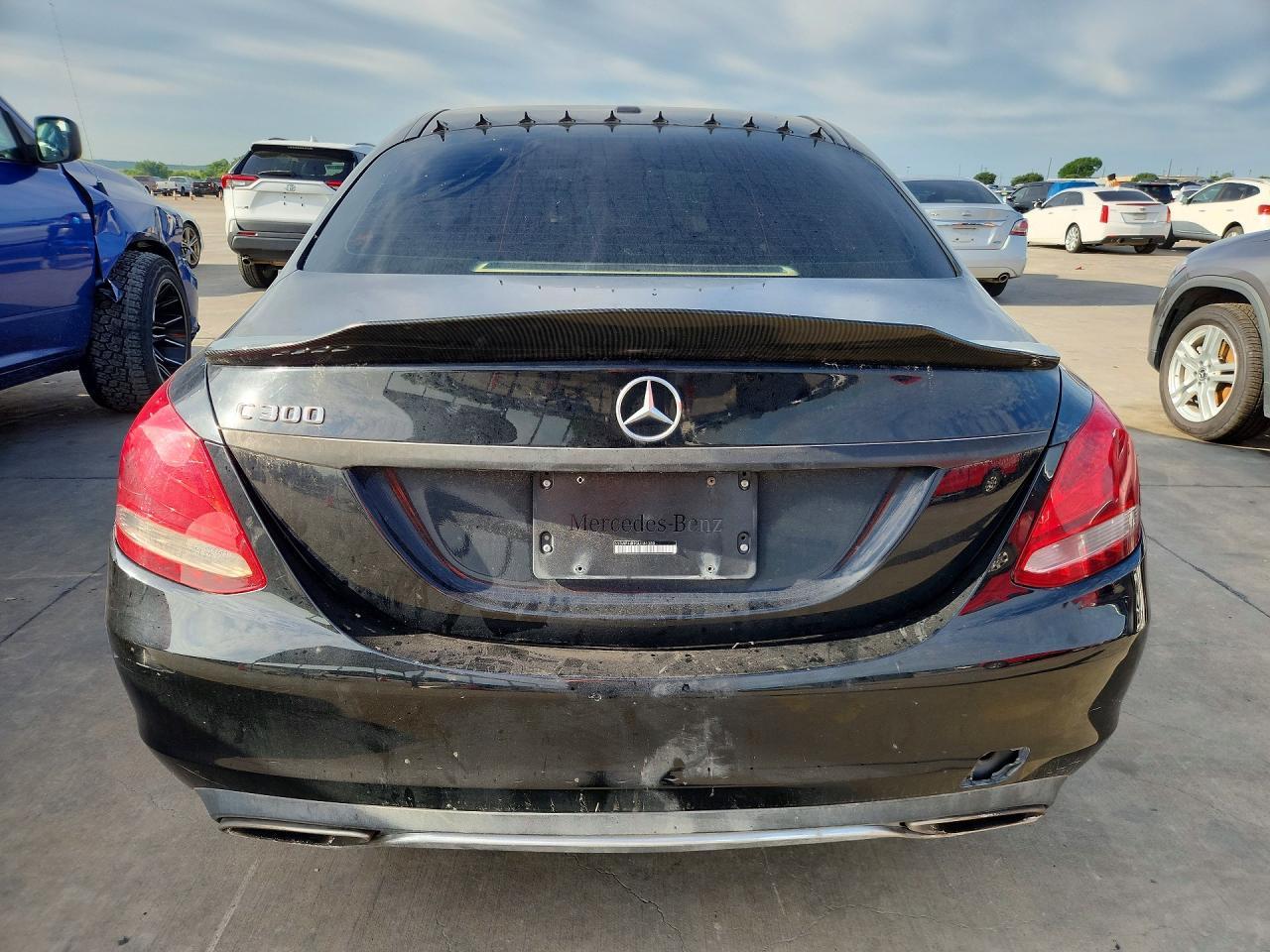 2016 Mercedes-Benz C 300 - Image 6
