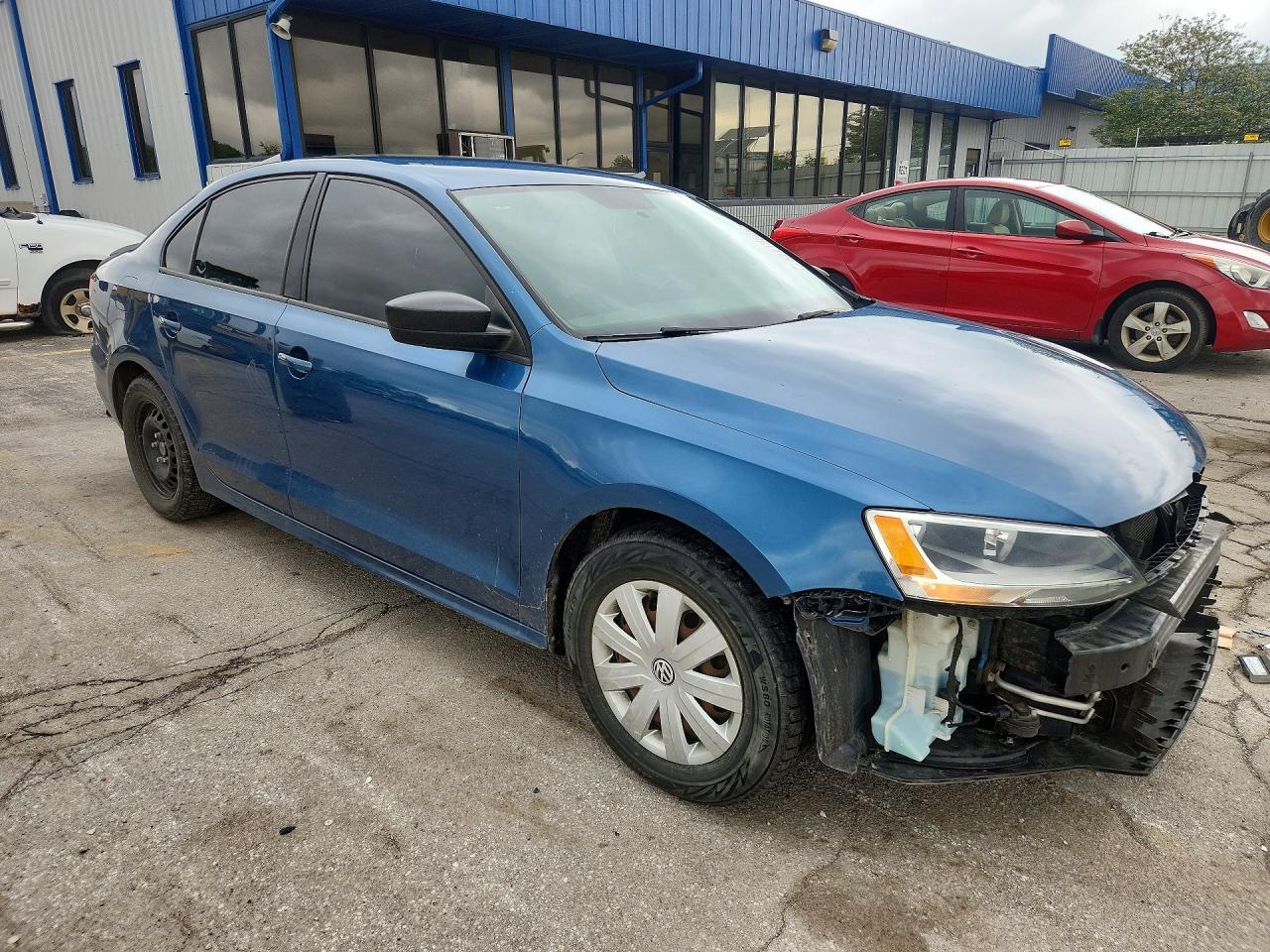 2016 Volkswagen Jetta S - Фото 4