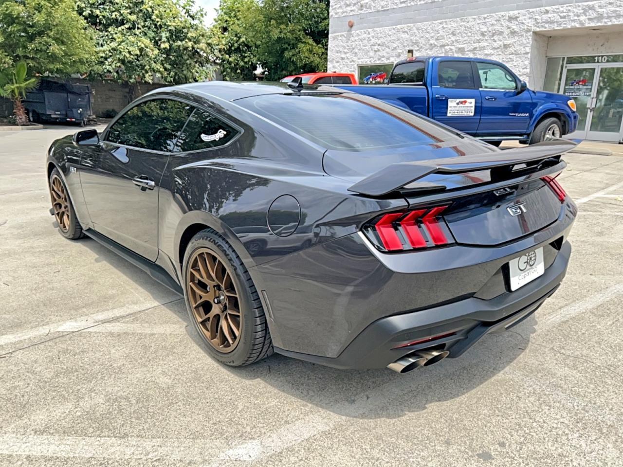 2024 Ford Mustang Gt - Image 3
