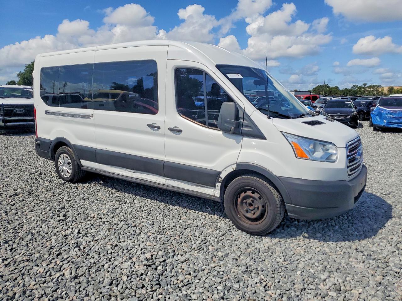 2019 Ford Transit T-350 - Image 4