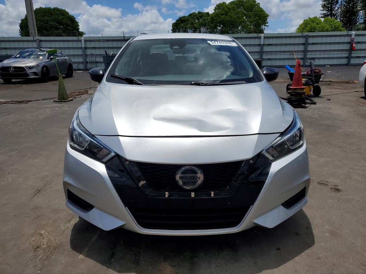 2020 Nissan Versa S - Фото 5