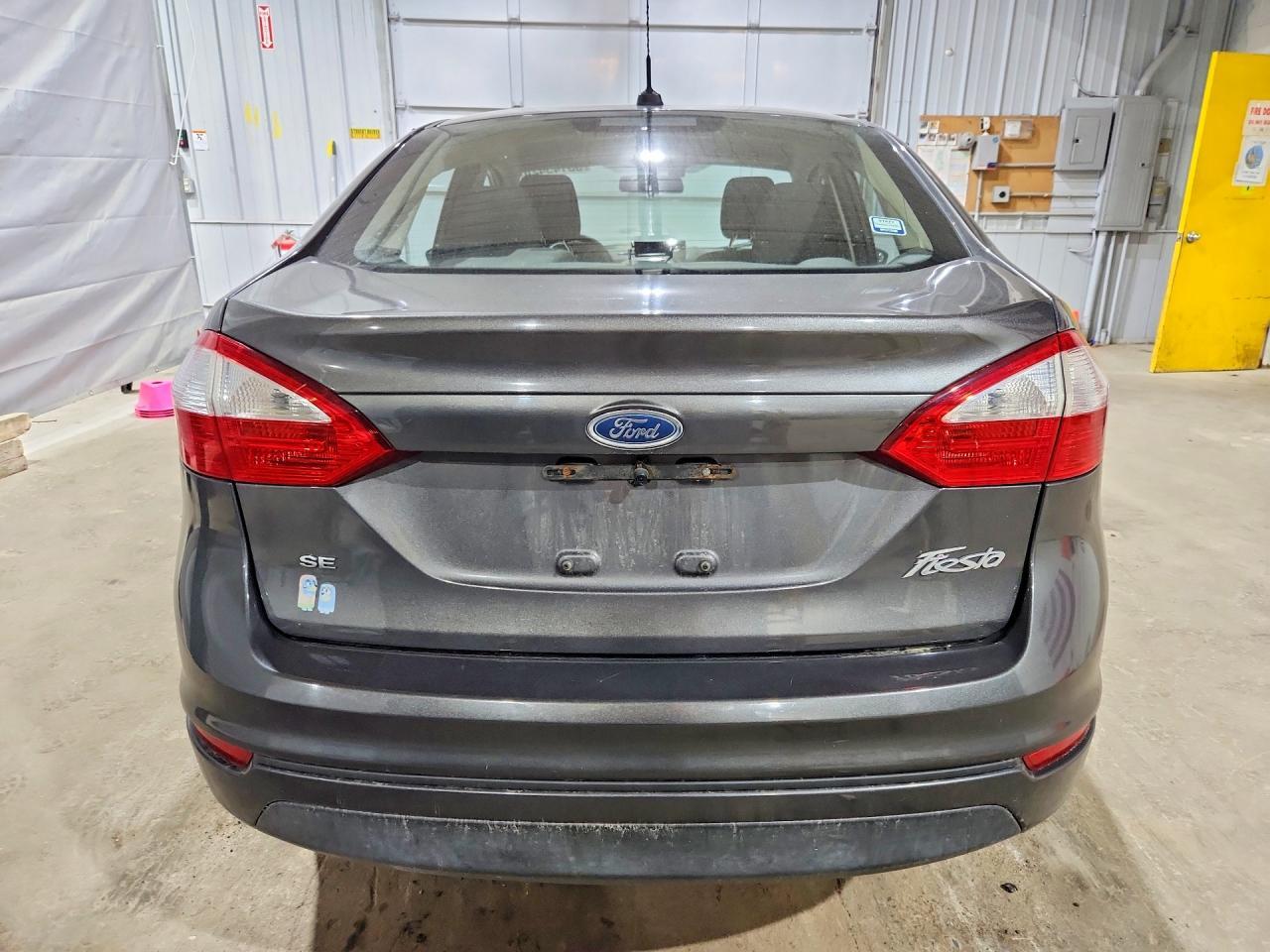 2017 Ford Fiesta Se - Image 6