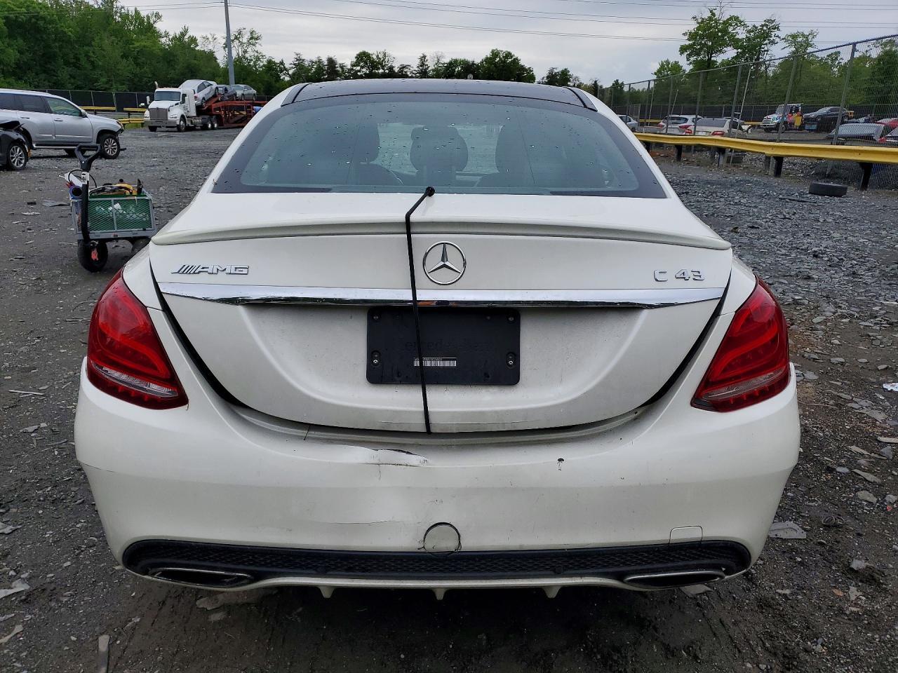 2015 Mercedes-Benz C 300 4Matic - Image 6