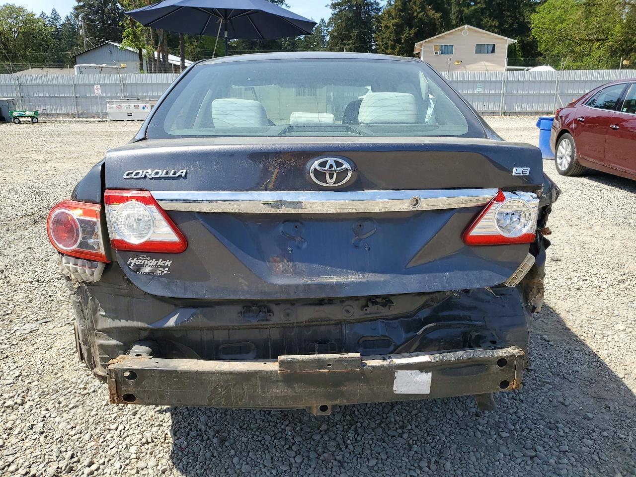 2011 Toyota Corolla Le - Фото 6