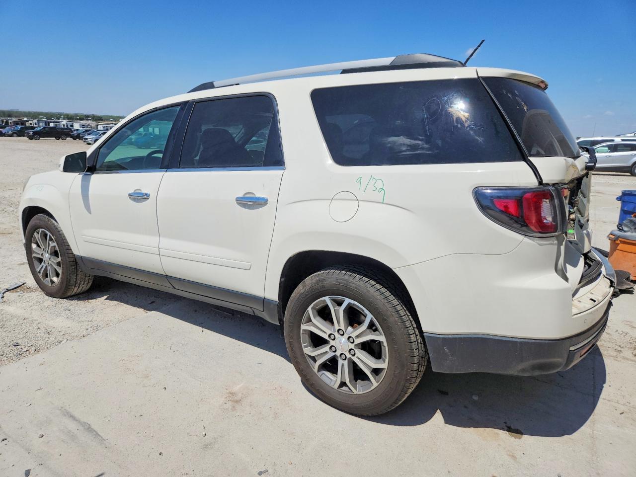 2014 GMC Acadia Slt-1 - Image 2