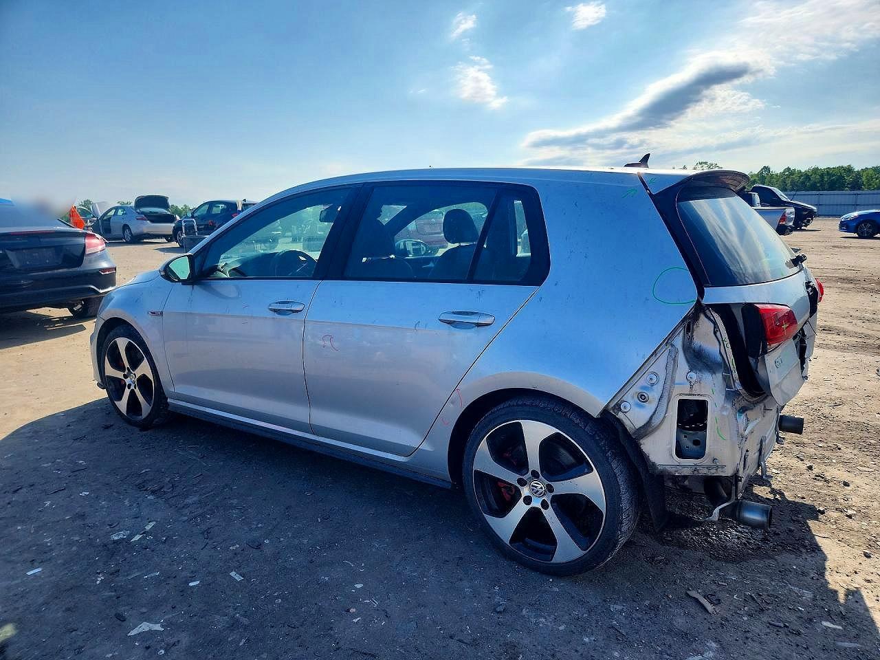 2016 Volkswagen Gti S - Image 2