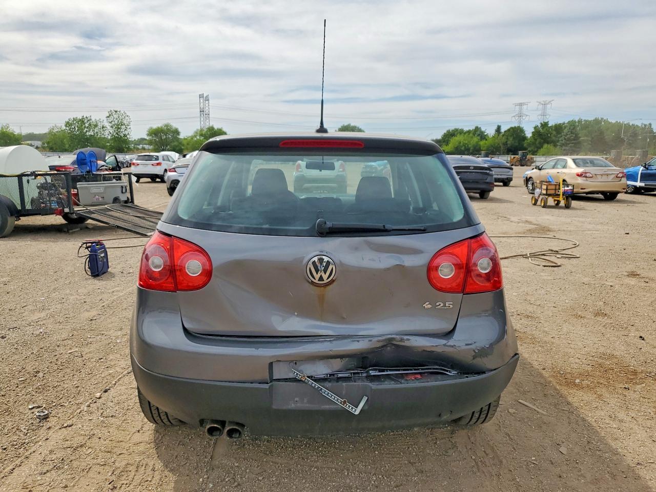 2008 Volkswagen Rabbit - Image 6