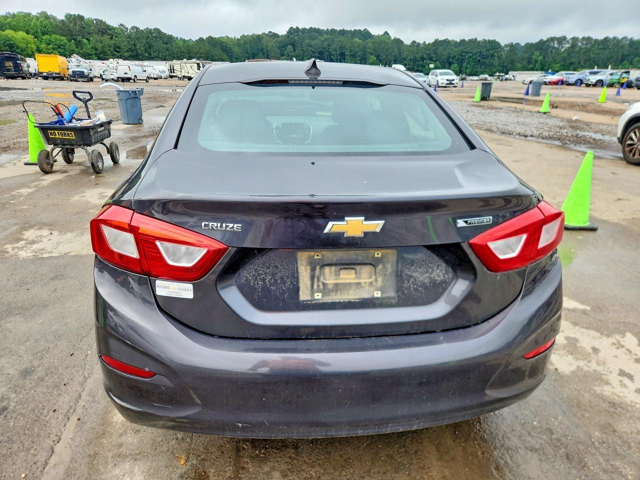 2016 Chevrolet Cruze Premier - Фото 6