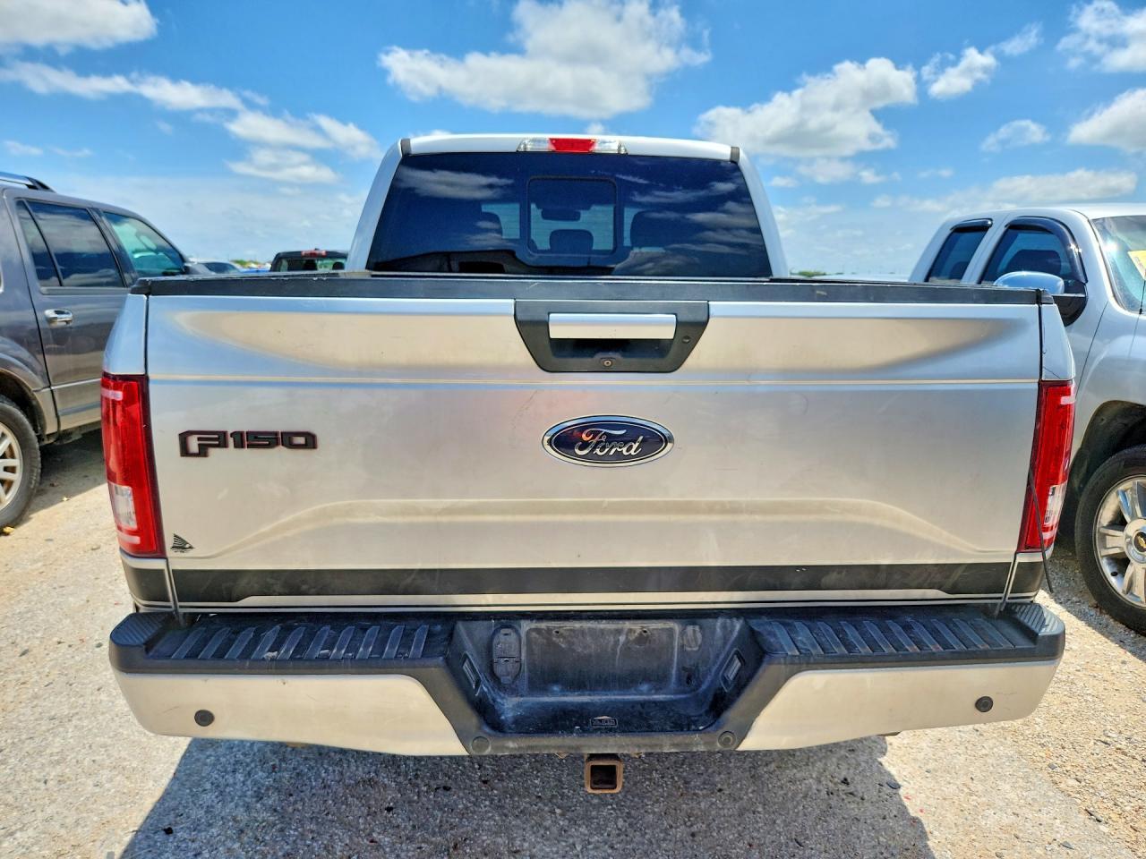 2016 Ford F150 Supercrew - Фото 6